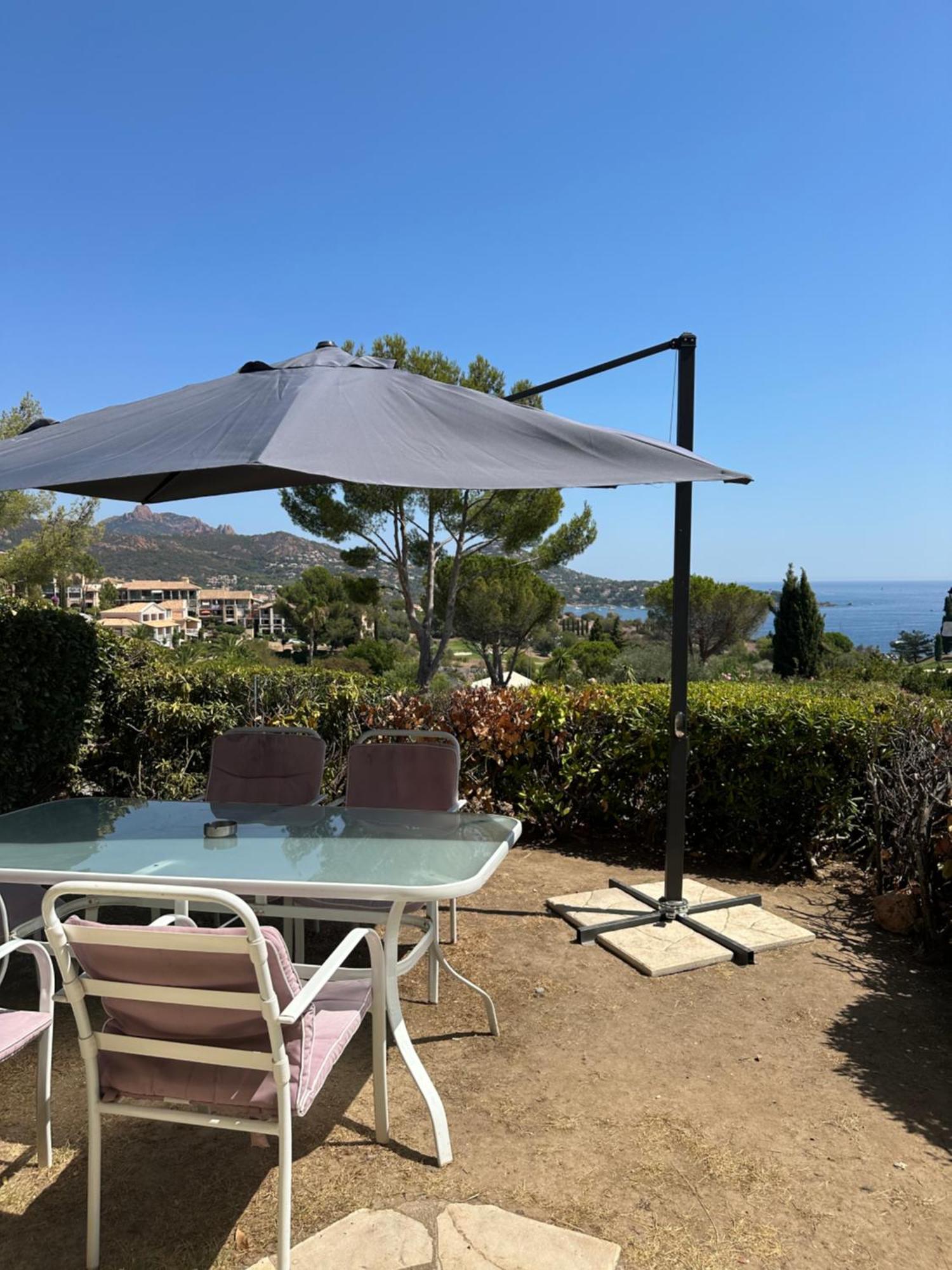 Cap Esterel Vue Mer Et Climatise Сен-Рафаель Екстер'єр фото